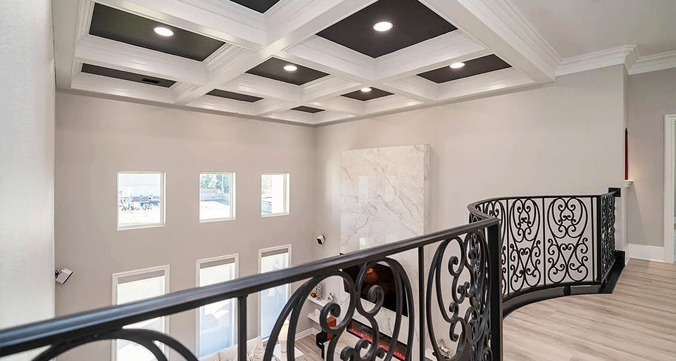 Chicago Insured and Warrantied Contractors for Home Remodeling Services near me